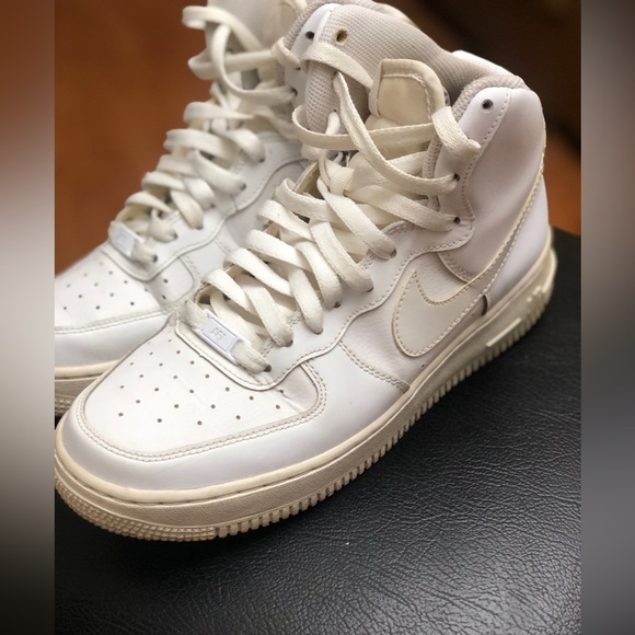 Air Force 1 High top Sneakers - Picture 2 of 5